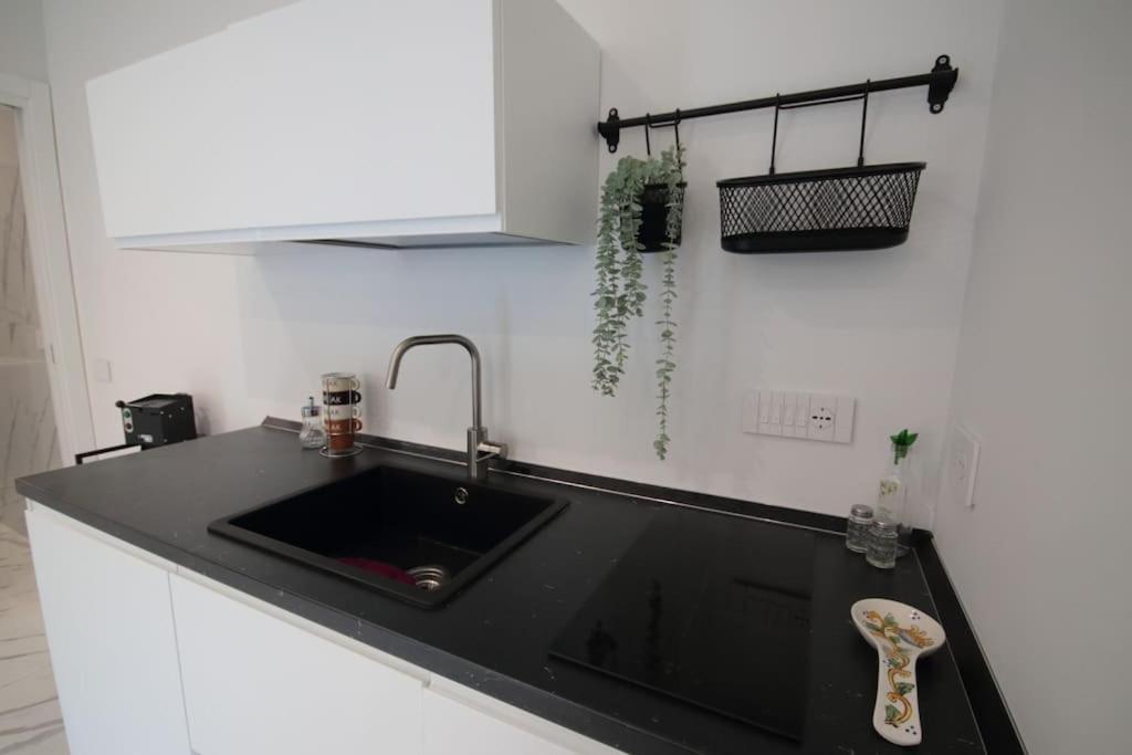 Chiaia Arcoleo House - Sofia Daire Napoli Dış mekan fotoğraf